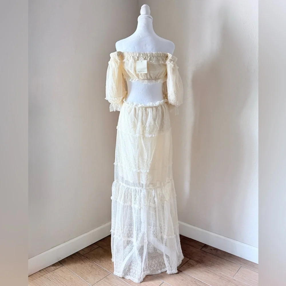 NWT Skylar Rose Off The Shoulder Open Back Boho Tiered Lace Maxi Dress Cream M - Picture 4 of 15